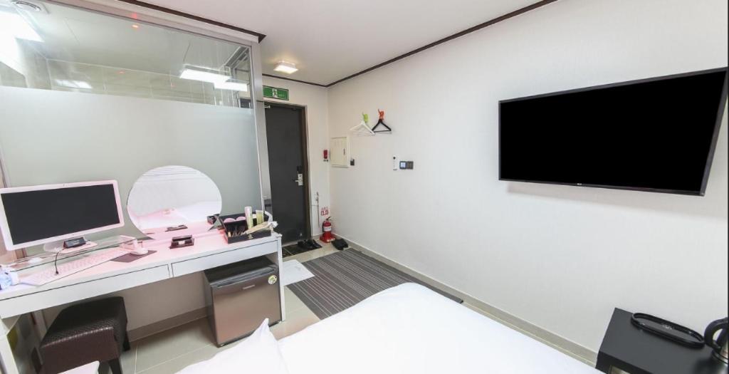 Itaewon A One 2* Seoul